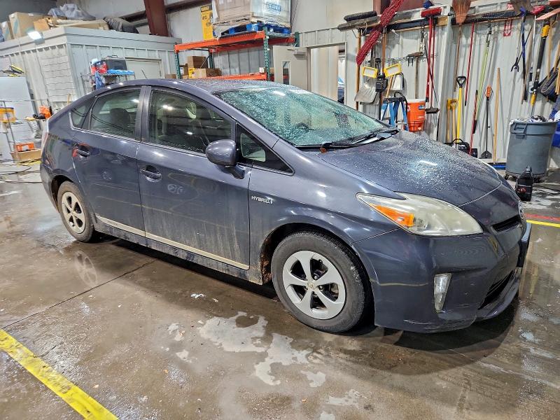 Photo 4 from auction – 2014 TOYOTA PRIUS with VIN JTDKN3DU0E1764375