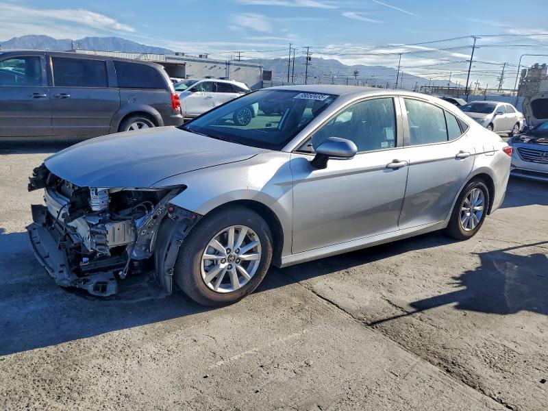 TOYOTA CAMRY XSE 2025 with VIN 4T1DAACK4SU598487 - Photo from auction