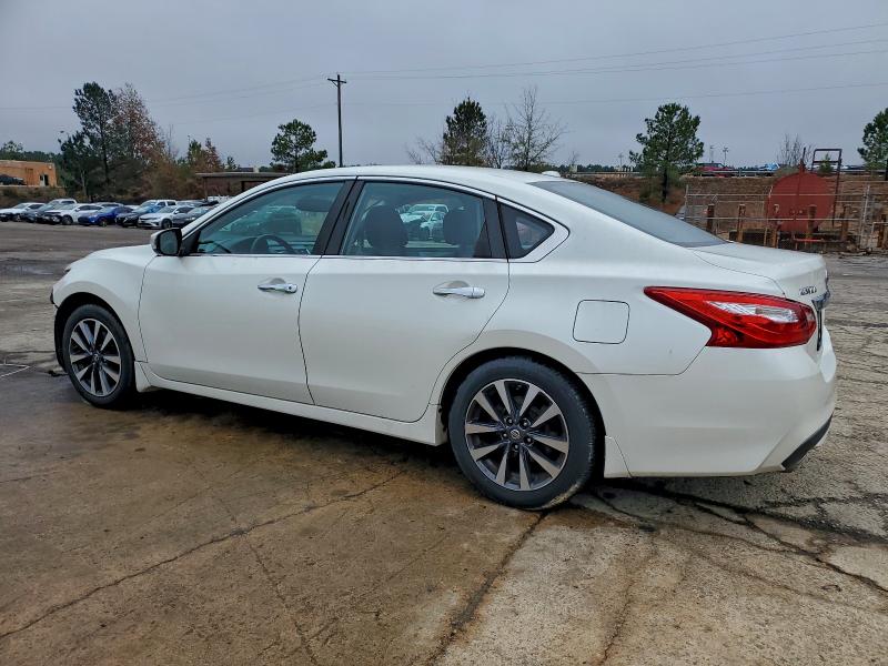 Photo 2 from auction – 2017 NISSAN ALTIMA 2.5 with VIN 1N4AL3AP9HC215708