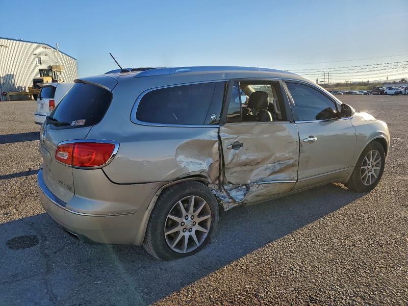 Photo 3 from auction – 2015 BUICK ENCLAVE with VIN 5GAKVBKDXFJ332179