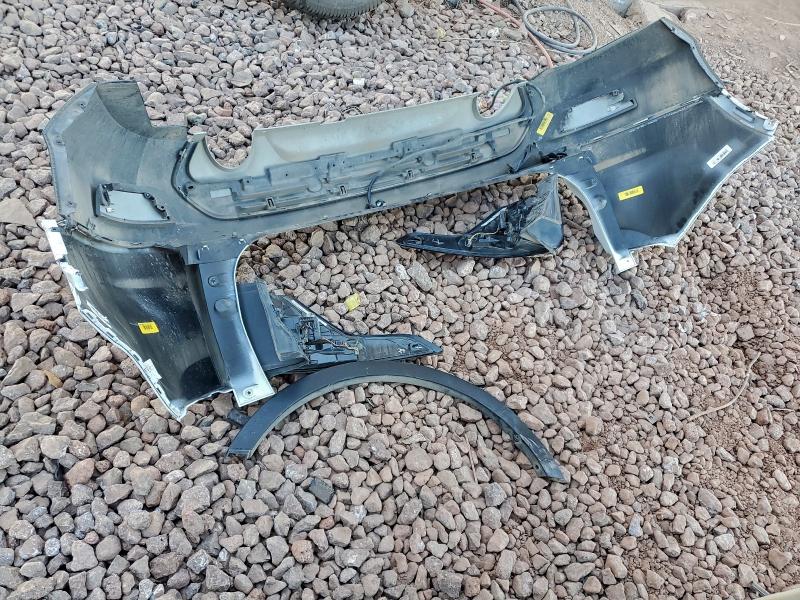 Photo 13 from auction – 2019 FORD ESCAPE SE with VIN 1FMCU0GD7KUC22696