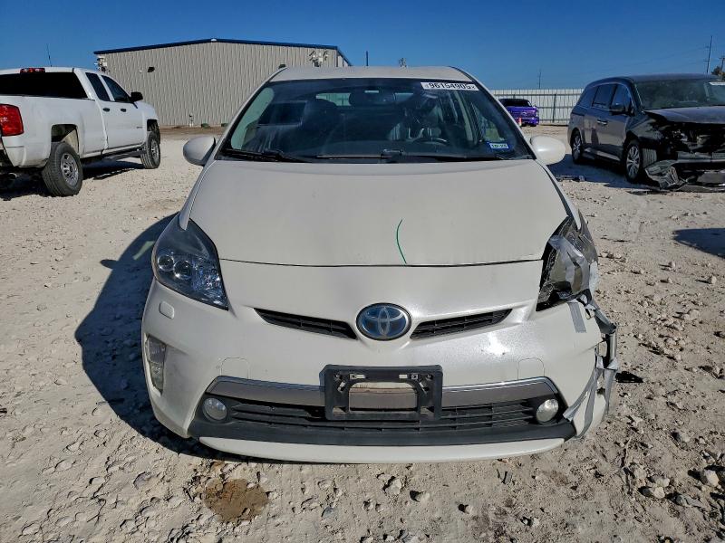 Photo 5 from auction – 2012 TOYOTA PRIUS PLUG with VIN JTDKN3DP5C3020685