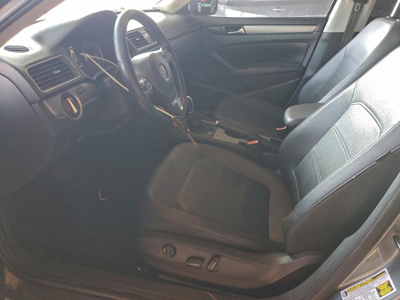Photo 7 from auction – 2014 VOLKSWAGEN PASSAT SE with VIN 1VWBS7A33EC052441