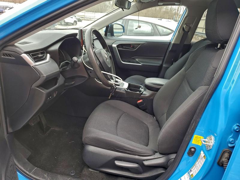 Photo 7 from auction – 2019 TOYOTA RAV4 LE with VIN 2T3G1RFV2KC009737