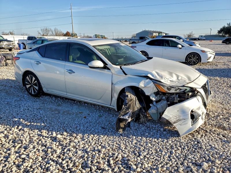 Photo 4 from auction – 2019 NISSAN ALTIMA SV with VIN 1N4BL4DV8KC251854
