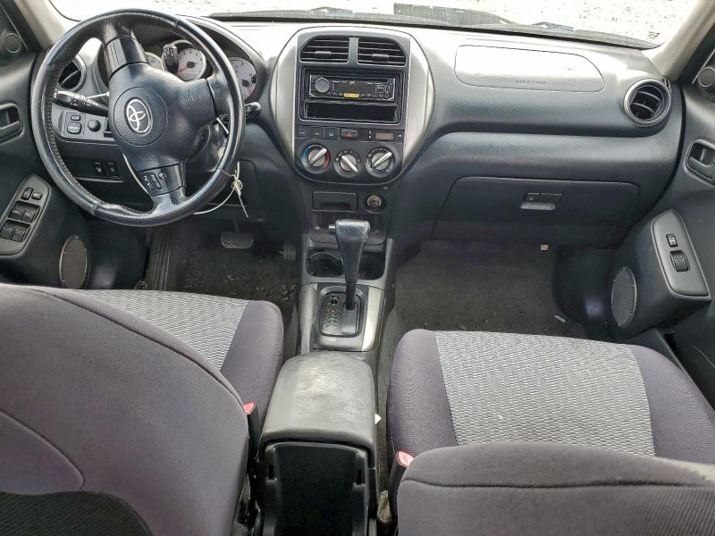 Photo 8 from auction – 2005 TOYOTA RAV4 with VIN JTEGD20V450052860