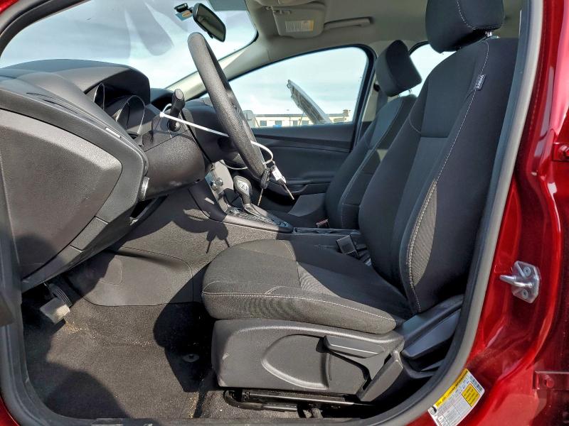 Photo 7 from auction – 2017 FORD FOCUS SE with VIN 1FADP3F2XHL244262