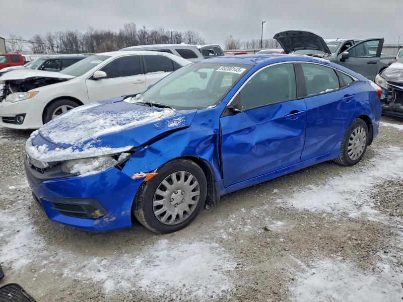 HONDA CIVIC 2017 with VIN 19XFC2F56HE068855 - Photo from auction