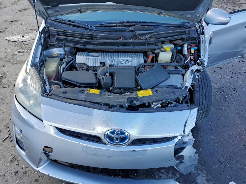 Photo 11 from auction – 2011 TOYOTA PRIUS with VIN JTDKN3DU3B5342900