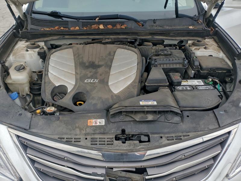 Photo 11 from auction – 2015 HYUNDAI AZERA with VIN KMHFG4JGXFA439245