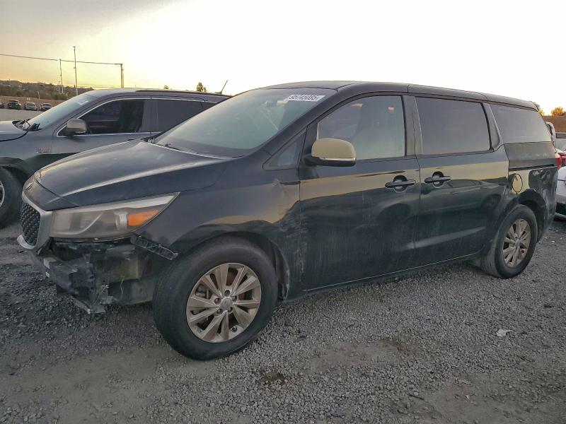 KIA SEDONA L 2017 with VIN KNDMA5C17H6292447 - Photo from auction