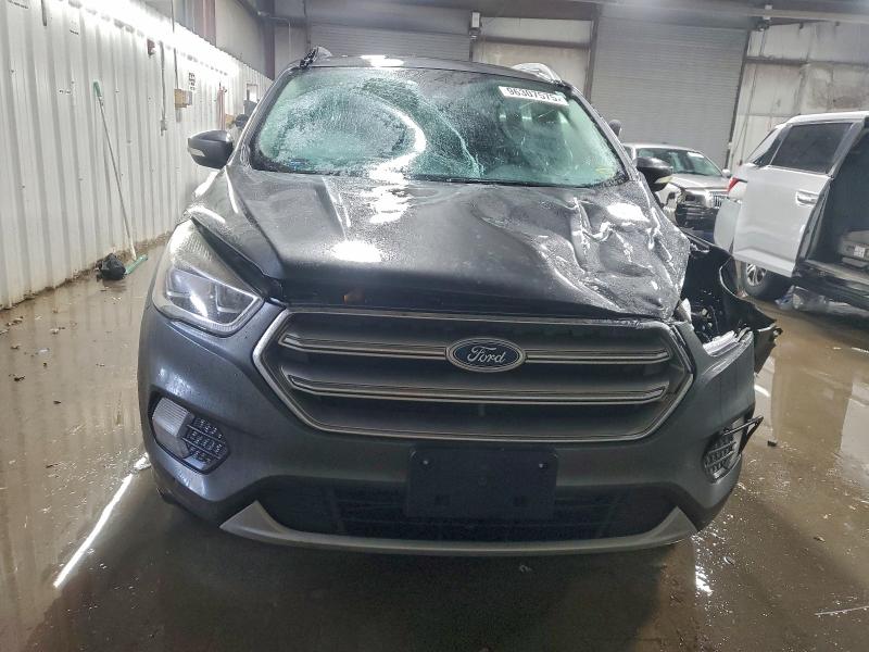 Photo 5 from auction – 2017 FORD ESCAPE TIT with VIN 1FMCU0J93HUE02898