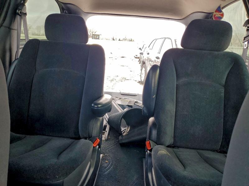 Photo 10 from auction – 2003 CHRYSLER TOWN & COU with VIN 2C4GP44313R259760