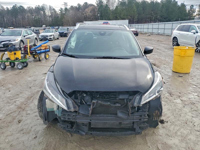 Photo 5 from auction – 2021 NISSAN KICKS with VIN 3N1CP5CV2ML483435