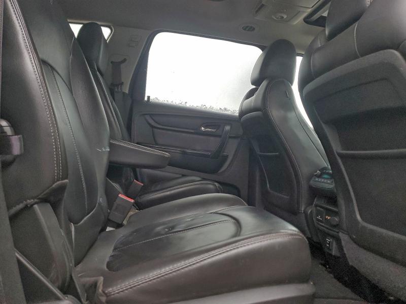 Photo 11 from auction – 2015 CHEVROLET TRAVERSE with VIN 1GNKRHKD9FJ136151
