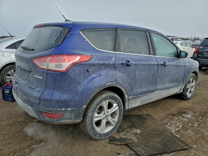 Photo 3 from auction – 2015 FORD ESCAPE SE with VIN 1FMCU0GX2FUA50769