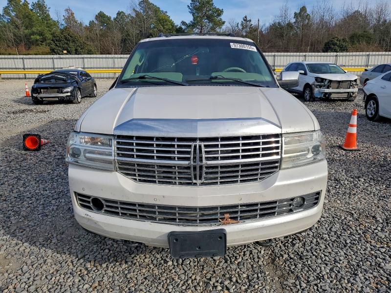 Фото 5 с аукциона – 2012 LINCOLN NAVIGATOR с VIN 5LMJJ2J58CEL05978