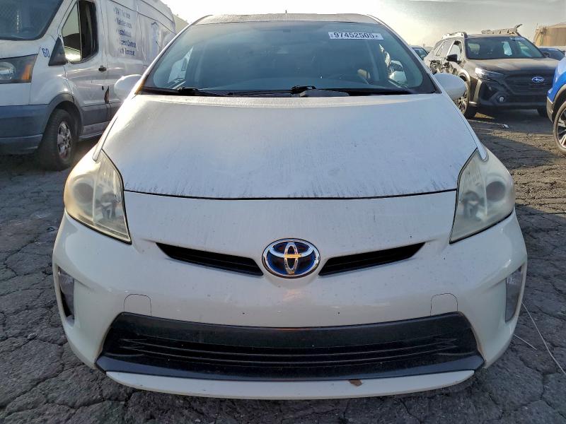 Photo 5 from auction – 2013 TOYOTA PRIUS with VIN JTDKN3DU9D5584495