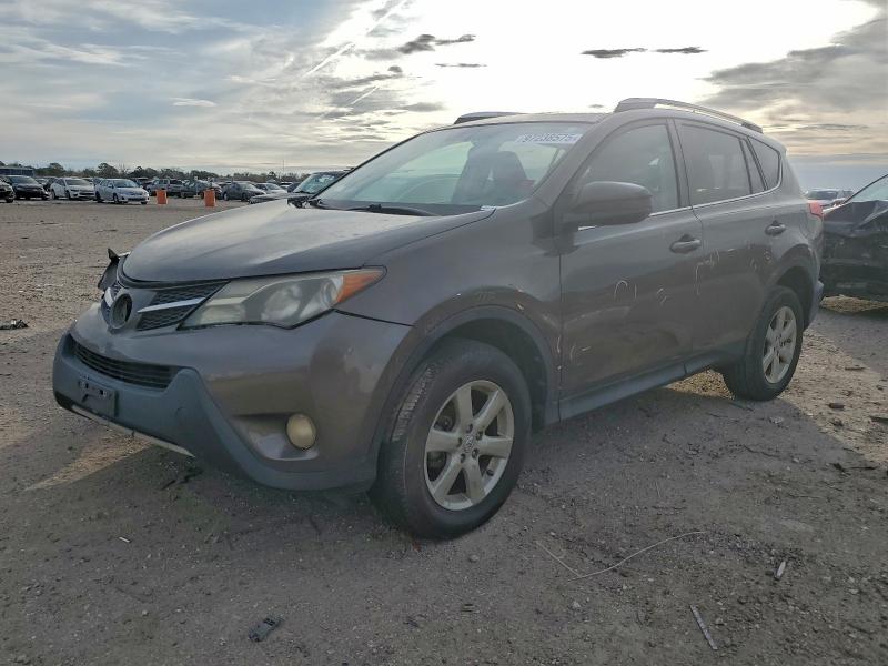 Photo 1 from auction – 2015 TOYOTA RAV4 LE with VIN 2T3ZFREV8FW151980