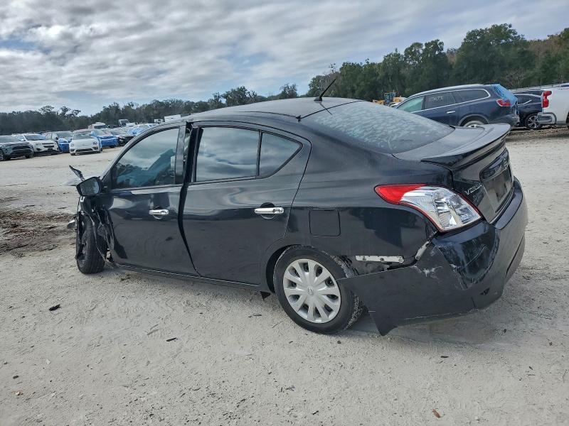 Photo 2 from auction – 2017 NISSAN VERSA S with VIN 3N1CN7AP6HL834780