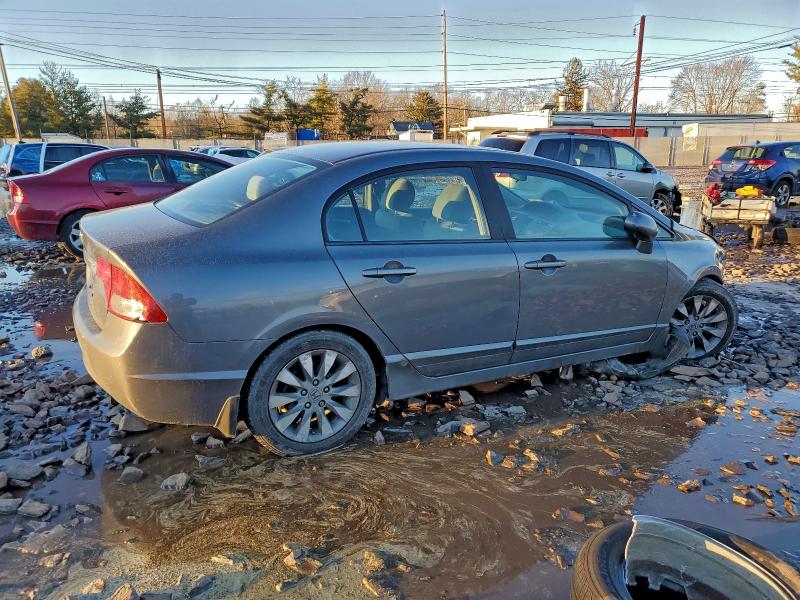 Photo 3 from auction – 2010 HONDA CIVIC EX with VIN 19XFA1F87AE031605