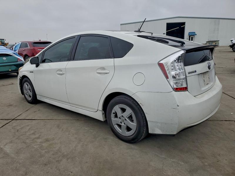 Photo 2 from auction – 2011 TOYOTA PRIUS with VIN JTDKN3DU4B5313941