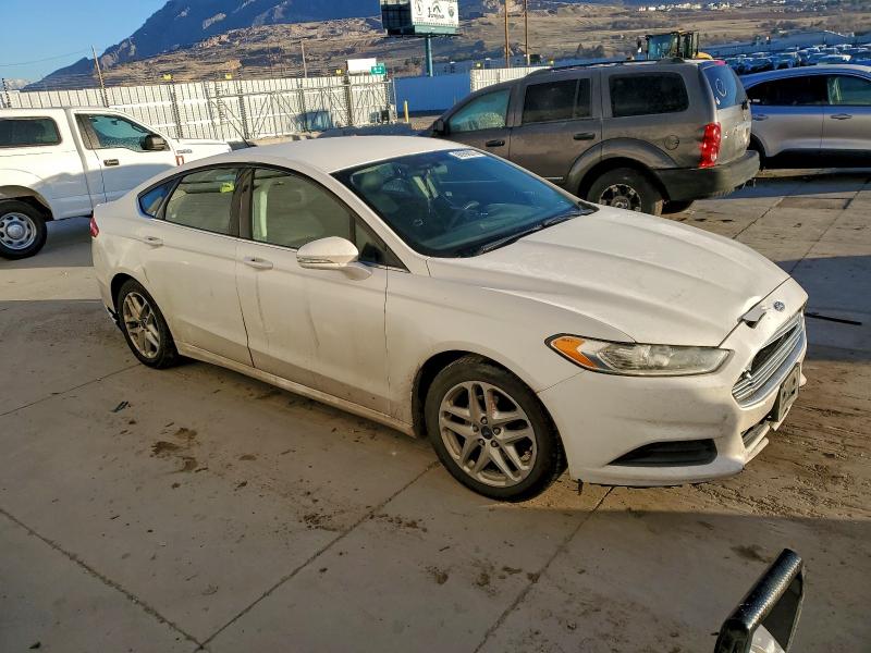 Photo 4 from auction – 2015 FORD FUSION SE with VIN 3FA6P0H71FR139124