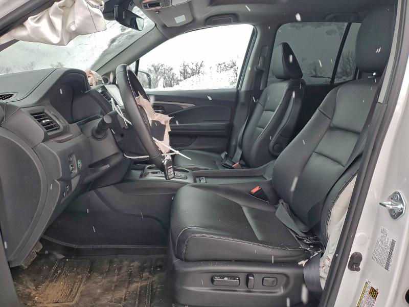Photo 7 from auction – 2023 HONDA RIDGELINE with VIN 5FPYK3F58PB055686