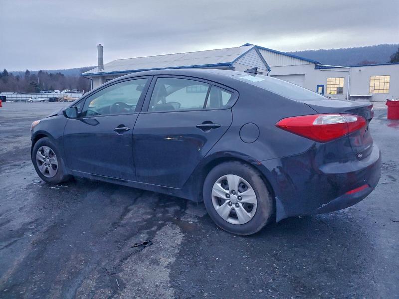 Photo 2 from auction – 2015 KIA FORTE with VIN KNAFK4A69F5261652