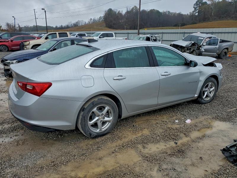 Photo 3 from auction – 2018 CHEVROLET MALIBU LS with VIN 1G1ZB5ST8JF219267