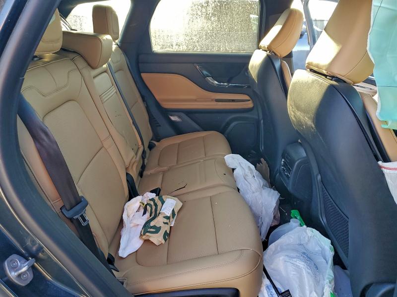 Photo 11 from auction – 2022 LINCOLN CORSAIR RE with VIN 5LMCJ2C97NUL24877