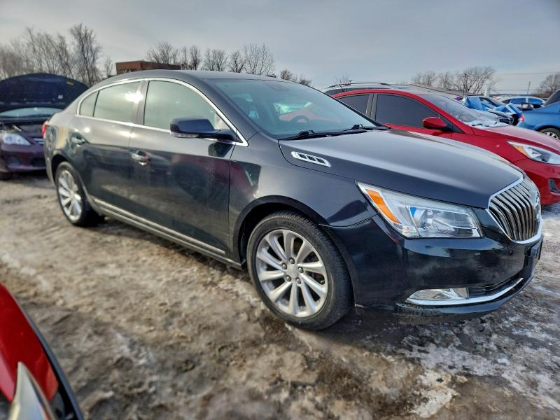 Photo 4 from auction – 2016 BUICK LACROSSE with VIN 1G4GB5G36GF149991