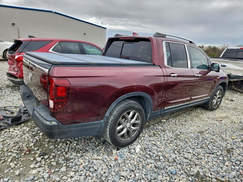 Photo 3 from auction – 2019 HONDA RIDGELINE with VIN 5FPYK2F60KB002881