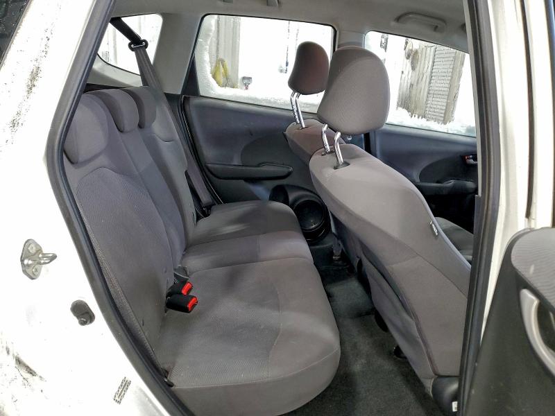 Photo 10 from auction – 2010 HONDA FIT with VIN JHMGE8H24AS004741