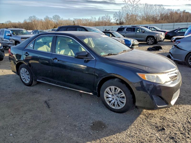 Foto 4 de la subasta – 2012 TOYOTA CAMRY BASE con VIN 4T4BF1FK4CR208404