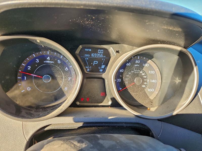 Photo 9 from auction – 2012 HYUNDAI ELANTRA GL with VIN 5NPDH4AE7CH091545