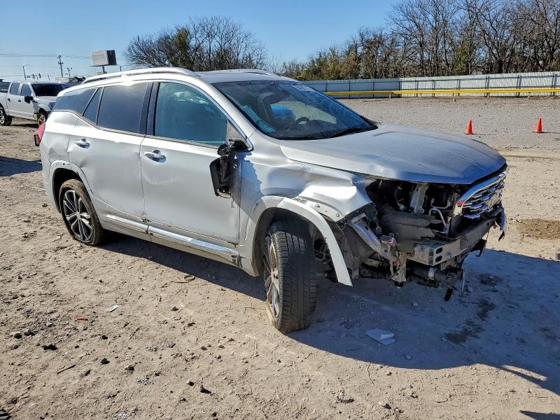 Photo 4 from auction – 2019 GMC TERRAIN DE with VIN 3GKALXEX3KL164640