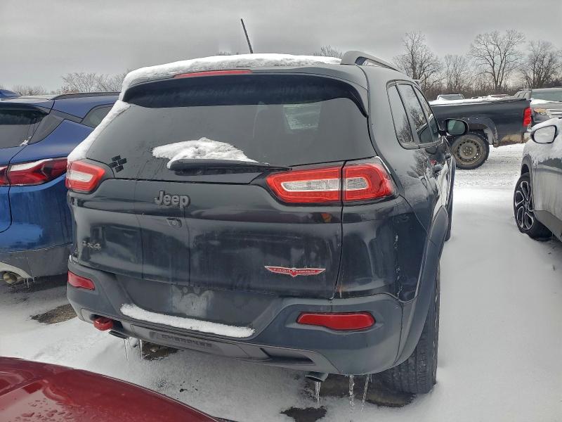 Photo 6 from auction – 2015 JEEP CHEROKEE T with VIN 1C4PJMBS8FW575552