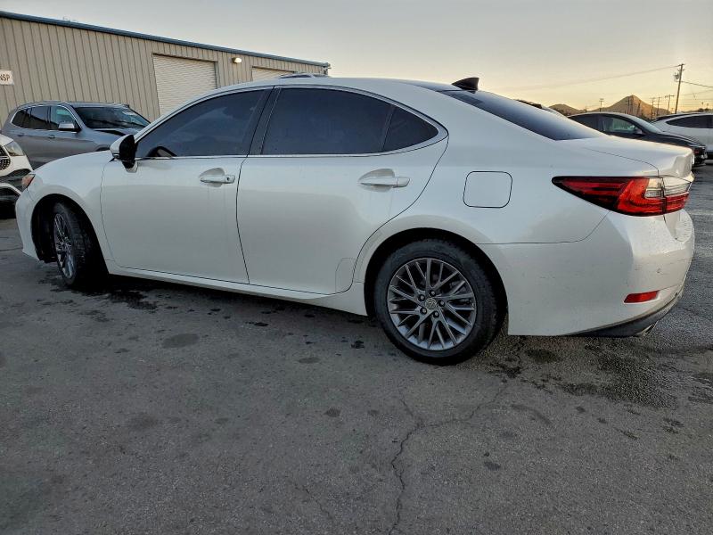 Photo 2 from auction – 2018 LEXUS ES 350 with VIN 58ABK1GG6JU080477