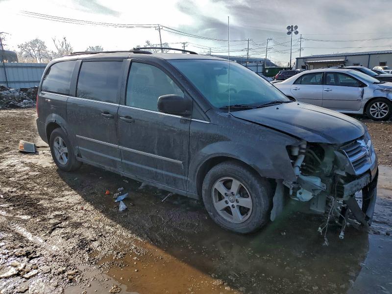 Photo 4 from auction – 2010 DODGE GRAND CARA with VIN 2D4RN5DX9AR127983