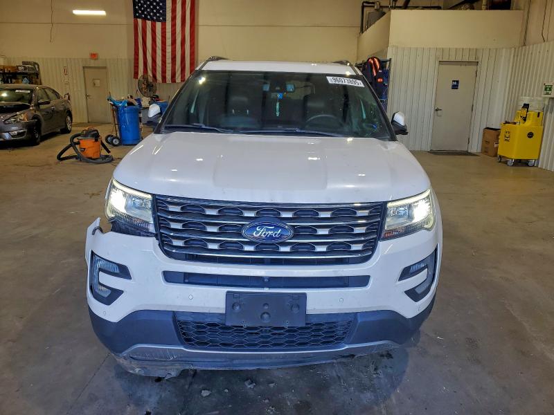 Photo 5 from auction – 2017 FORD EXPLORER L with VIN 1FM5K7F8XHGD85314