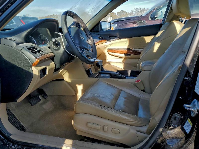 Photo 7 from auction – 2011 HONDA ACCORD with VIN 1HGCP2F86BA059182