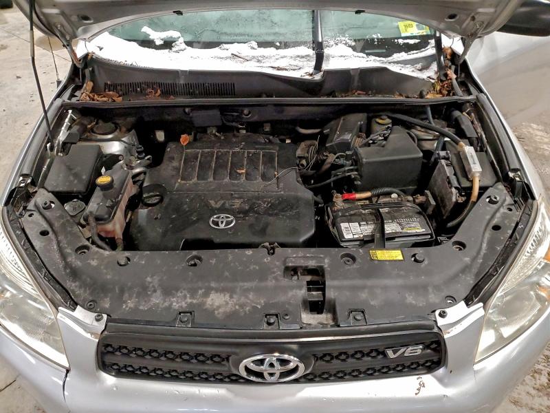 Photo 12 from auction – 2006 TOYOTA RAV4 with VIN JTMBK33VX65011952