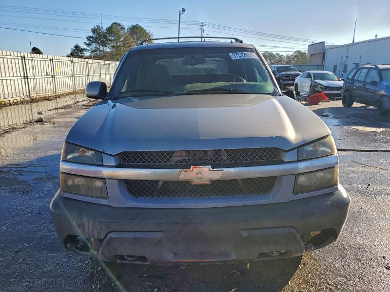 Photo 5 from auction – 2002 CHEVROLET AVALANCHE with VIN 3GNEK13T22G281493