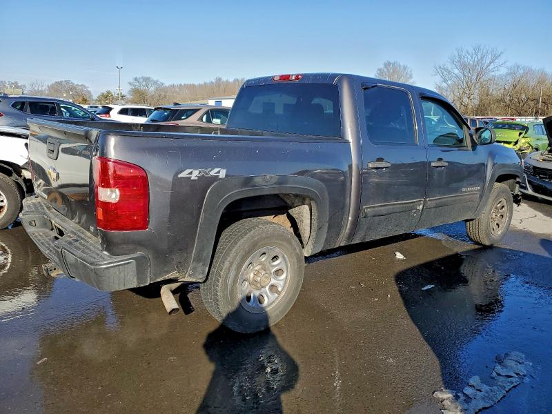 Photo 3 from auction – 2011 CHEVROLET SILVERADO with VIN 3GCPKSEA5BG105802