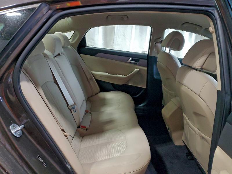 Photo 11 from auction – 2016 HYUNDAI SONATA SE with VIN 5NPE24AF0GH323004