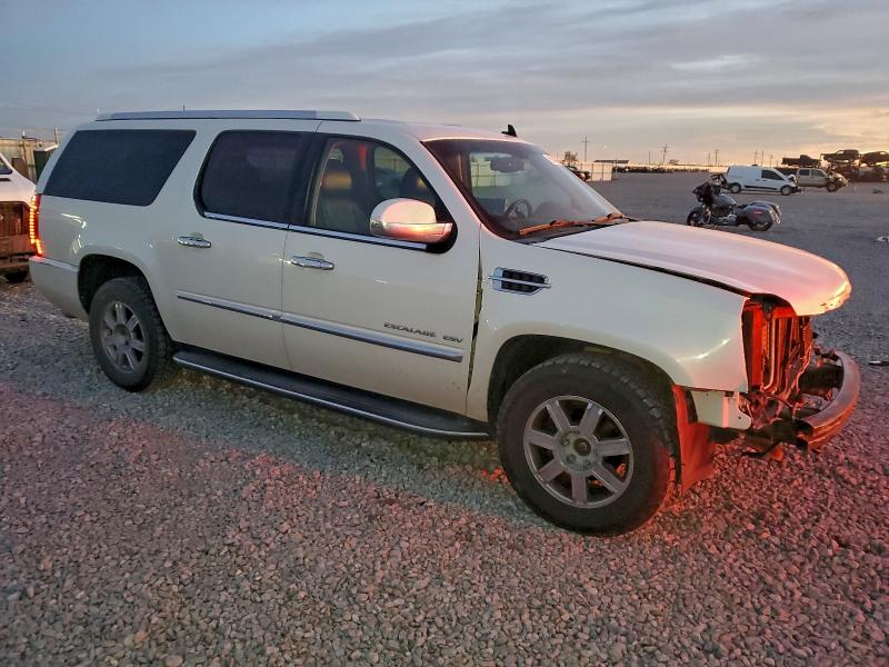 Photo 4 from auction – 2013 CADILLAC ESCALADE E with VIN 1GYS4HEF0DR265621