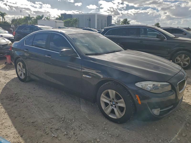 Photo 4 from auction – 2013 BMW 528 I with VIN WBAXG5C53DDY36086