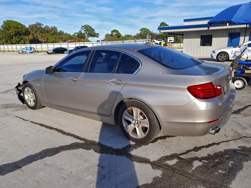 Photo 2 from auction – 2012 BMW 528 I with VIN WBAXG5C52CDW84543