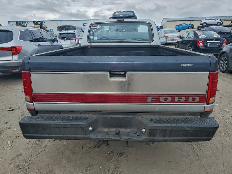 Photo 6 from auction – 1985 FORD F150 with VIN 1FTCF15N0FNA54724